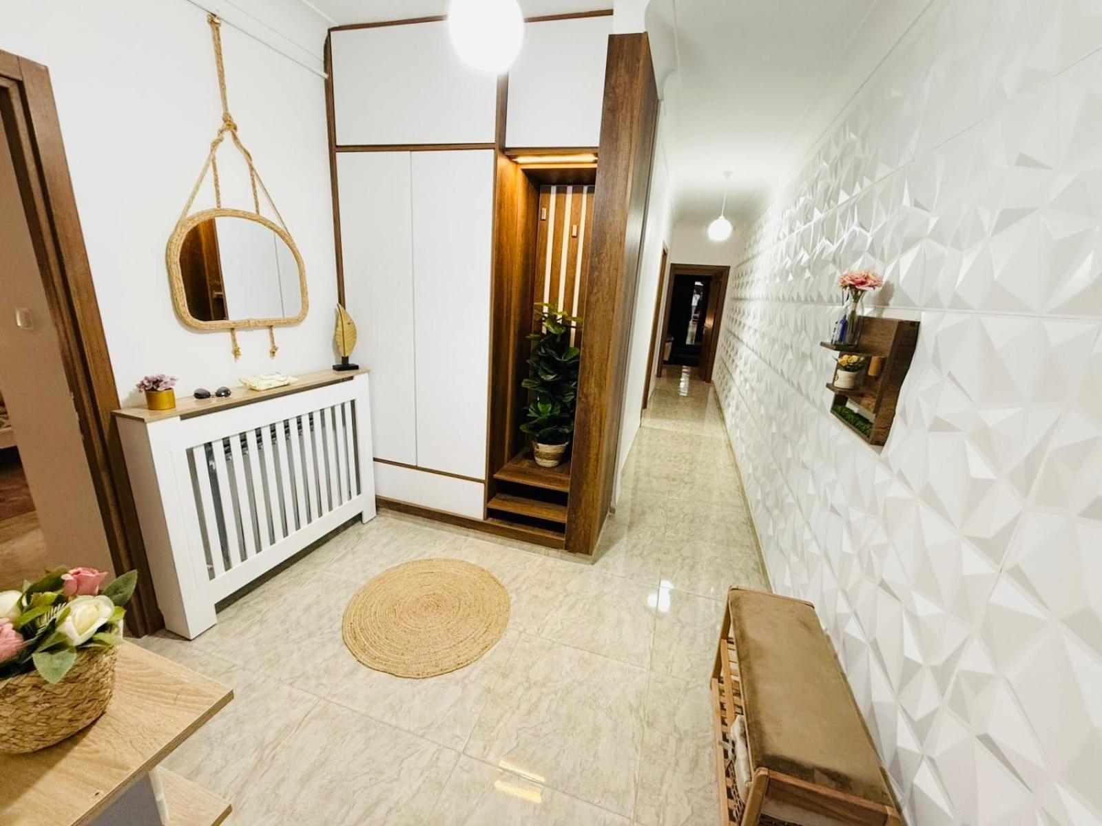 Appartement F5 Spacieux Equipe Haut Standing Mahelma Alger מראה חיצוני תמונה